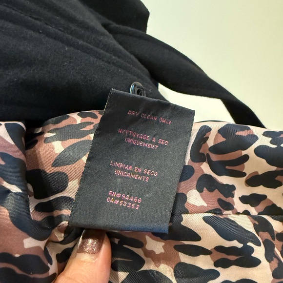 Betsey Johnson Black Cape Coat - Picture 9 of 9